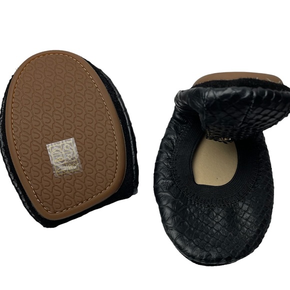 Yosi Samra Samara Snake-Embossed Leather Ballet Flat Foldable 6 NWOB - Picture 2 of 7